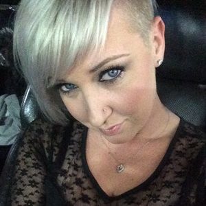 Meet your Posher, Erica